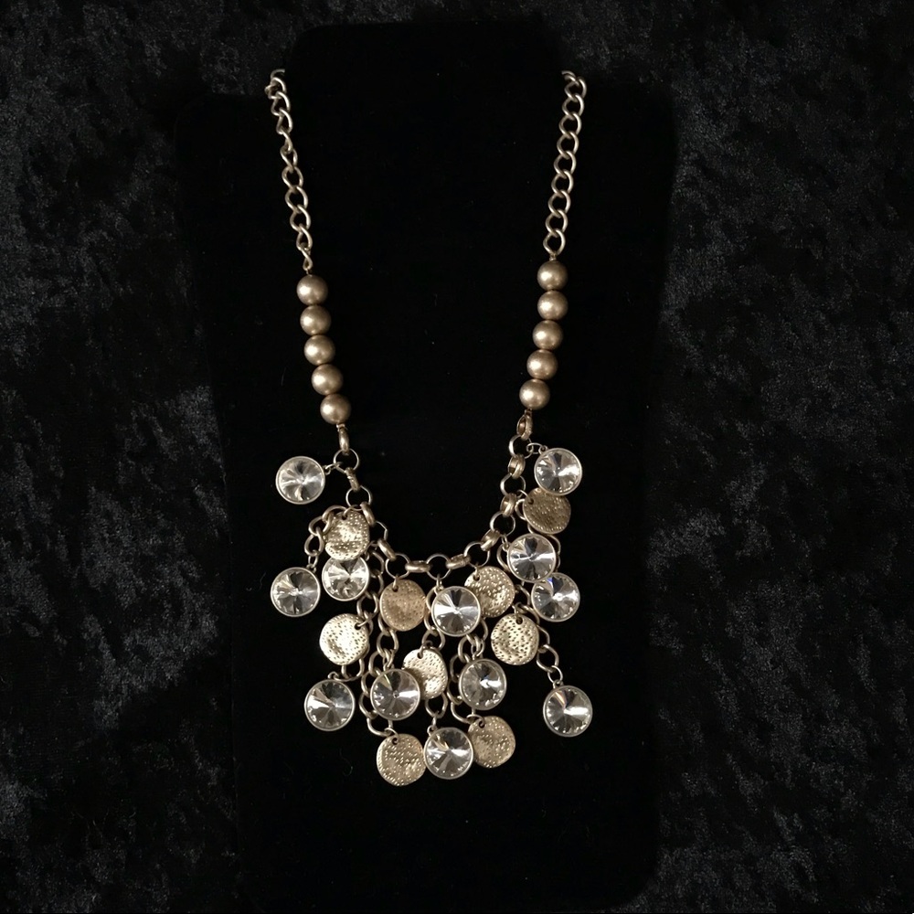 ✨The Bombshell Necklace✨